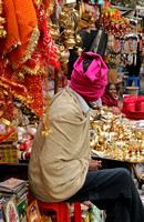 Kolkata:  Street Vendors Near Kali Temple
