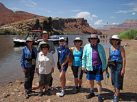 Hiking Group Line-up